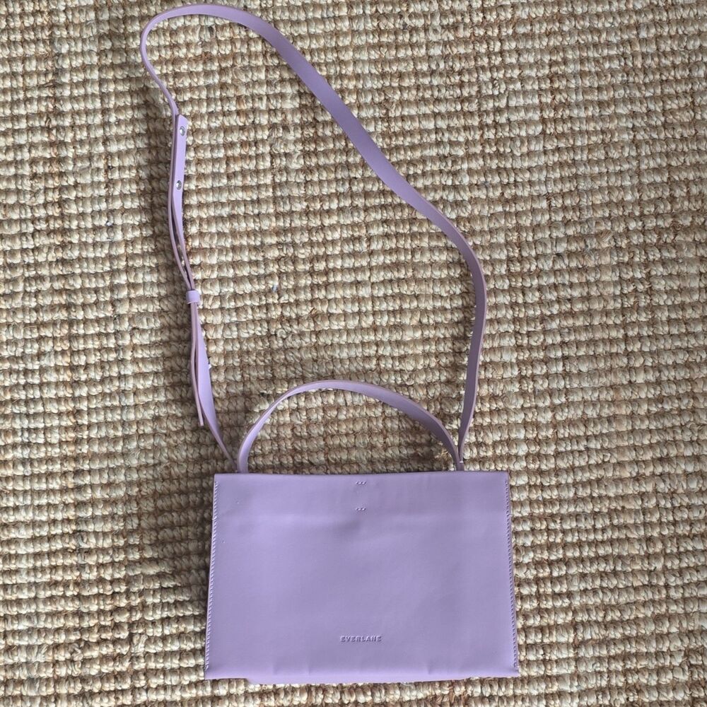 Everlane Lunchbox Lavender Leather Shoulder Bag Adjustable Strap Snap Closure